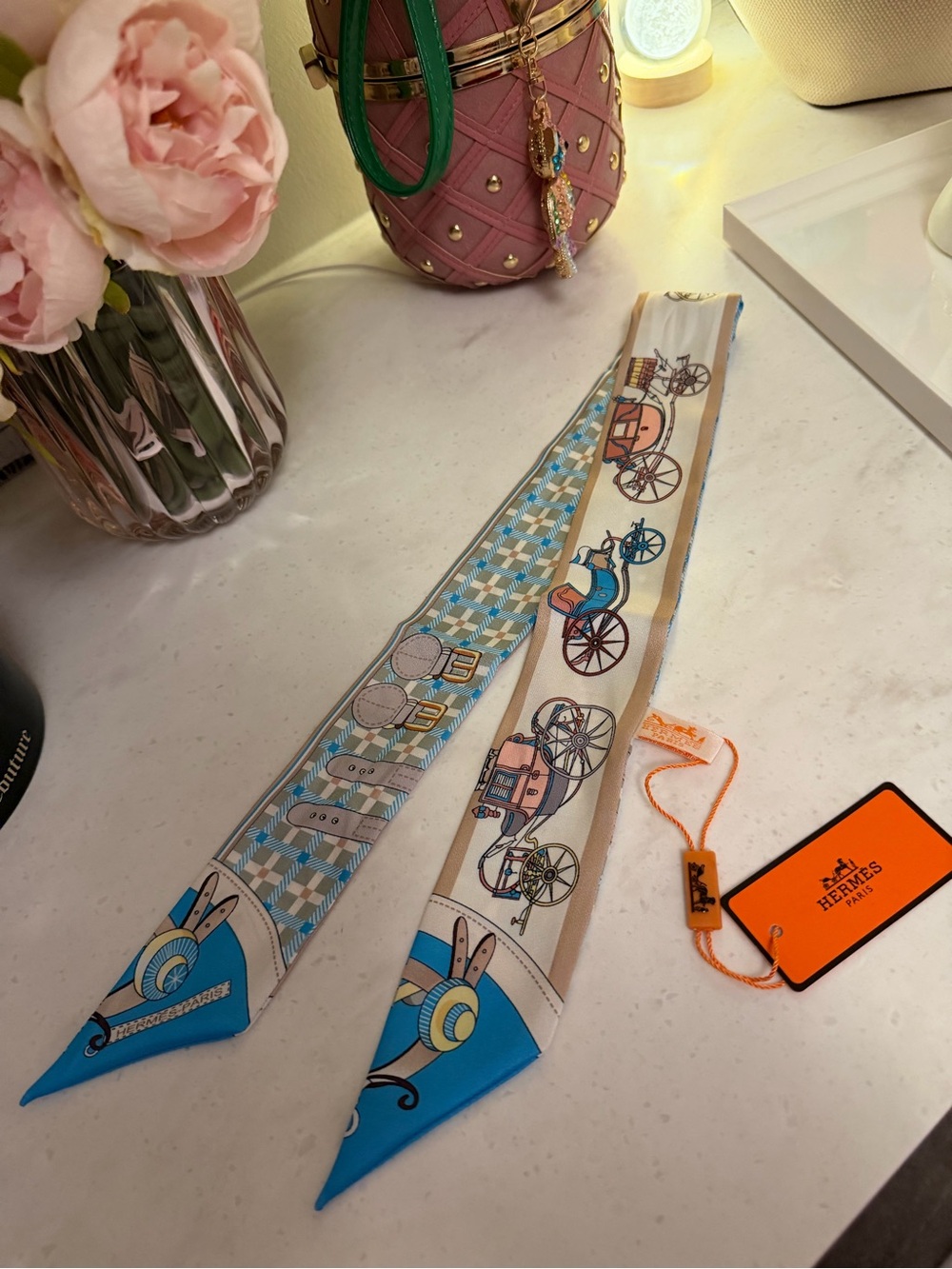 Hermes NWT Silk Twilly Scarf in Blue & Cream with Carriage Motif